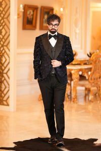 دکتر ماکان آریاپارسا